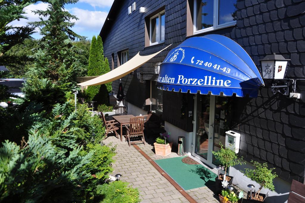 Hotel An Der Alten Porzelline Neuhaus am Rennweg Ngoại thất bức ảnh